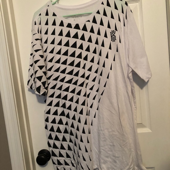 Nike Other - Nike Kyrie Irving long length basketball t shirt